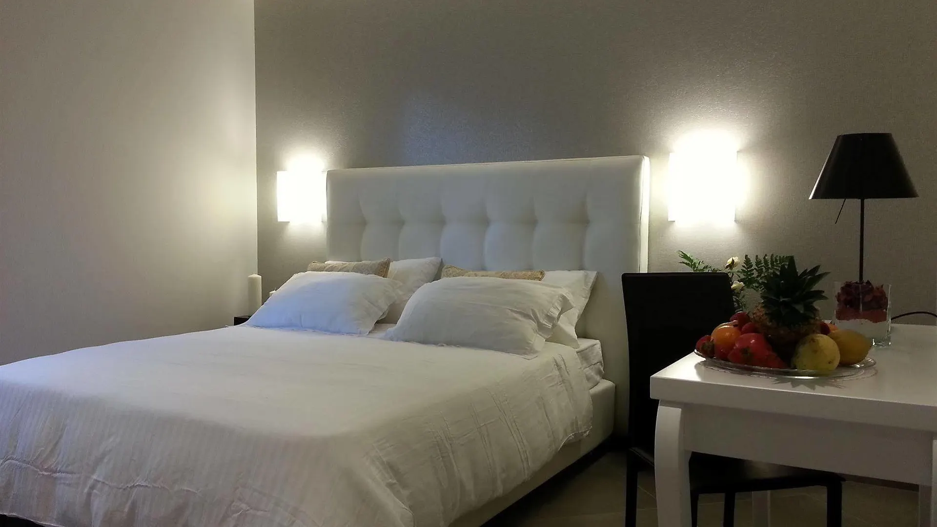Gemini Suite Roma 2*,